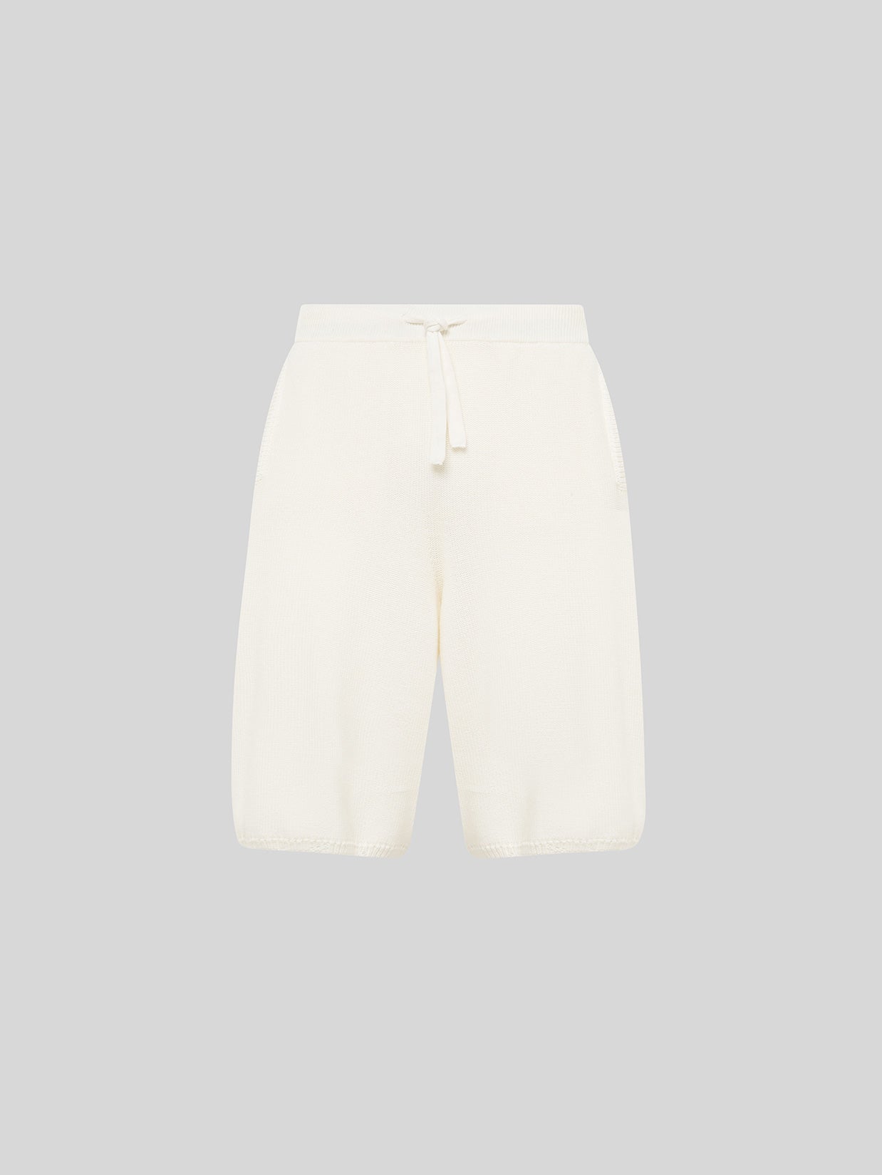 USED-EFFECT KNITTED BERMUDA SHORTS