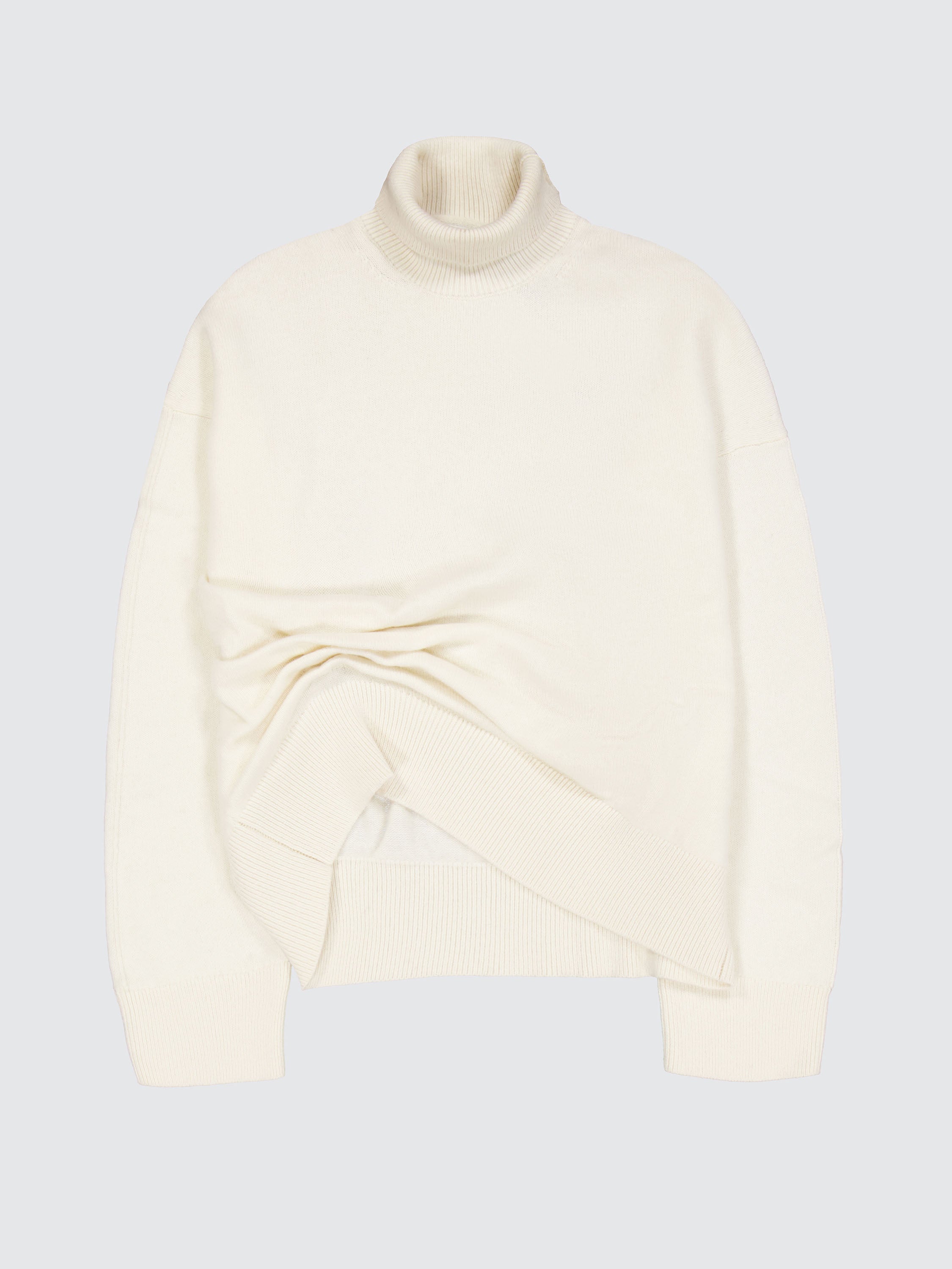 Oversized Asymmetrical Turtleneck In Merino Wool And Cashmere