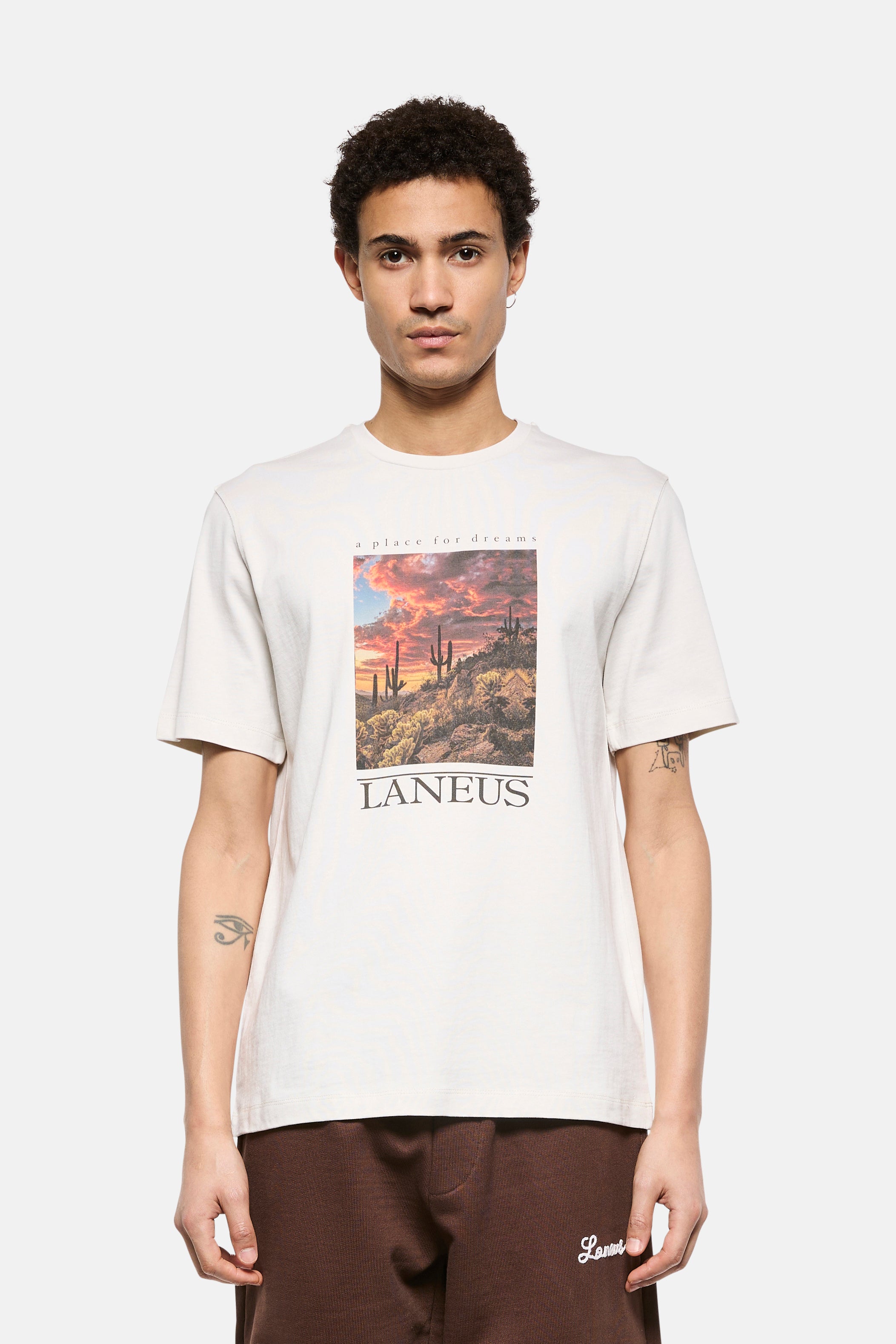 T-shirt  girocollo Oniric Desert