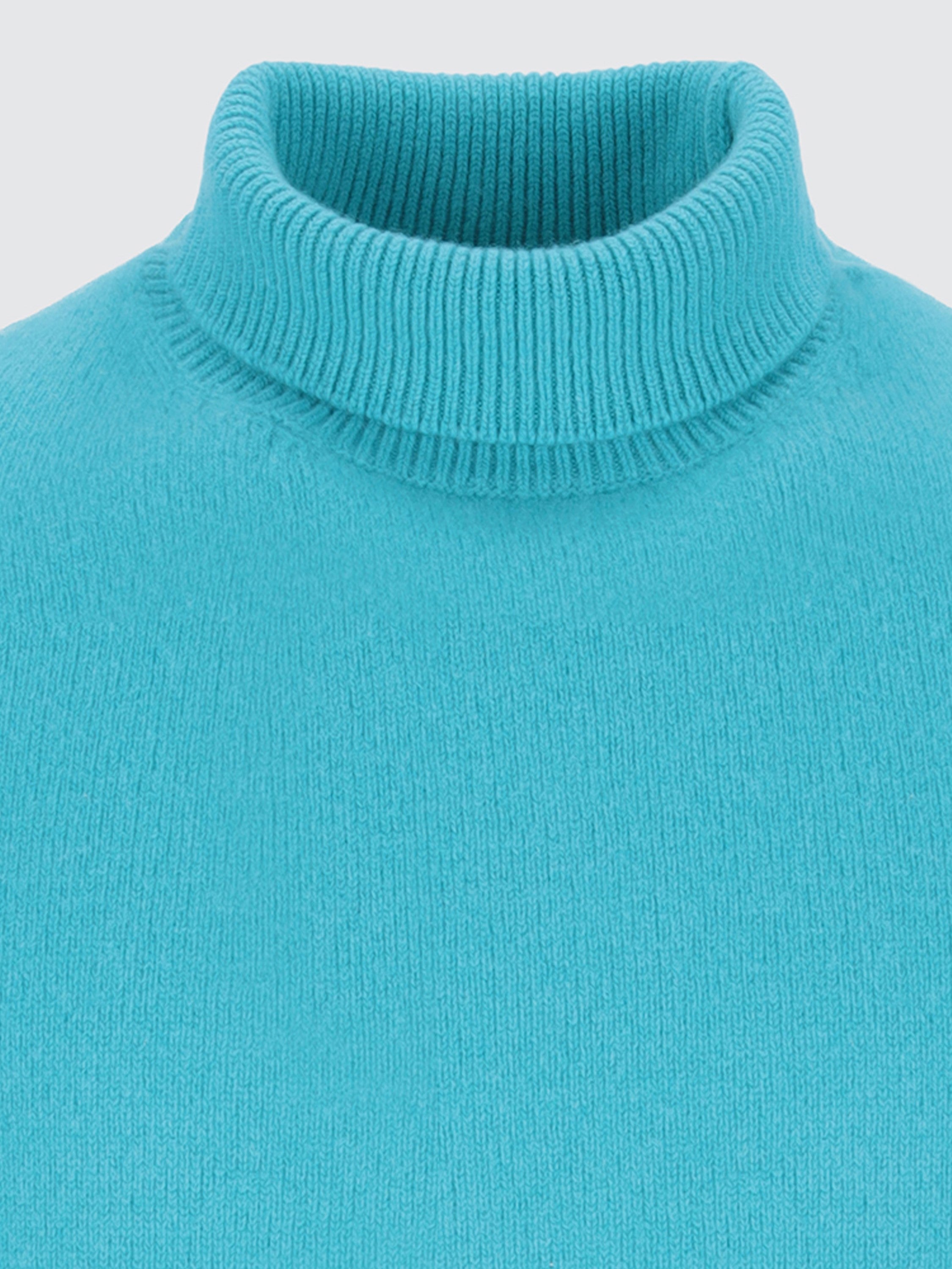 Maglia dolcevita in lana merinos e cashmere