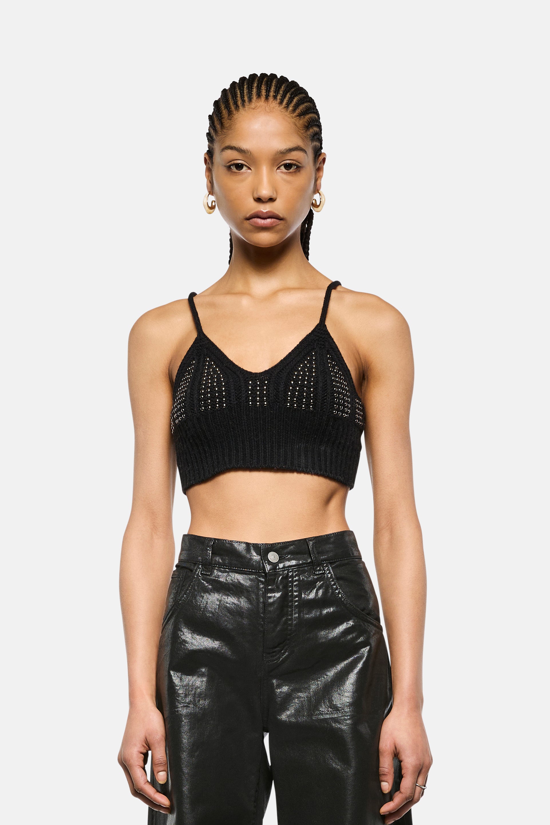 Top crop in maglia studs