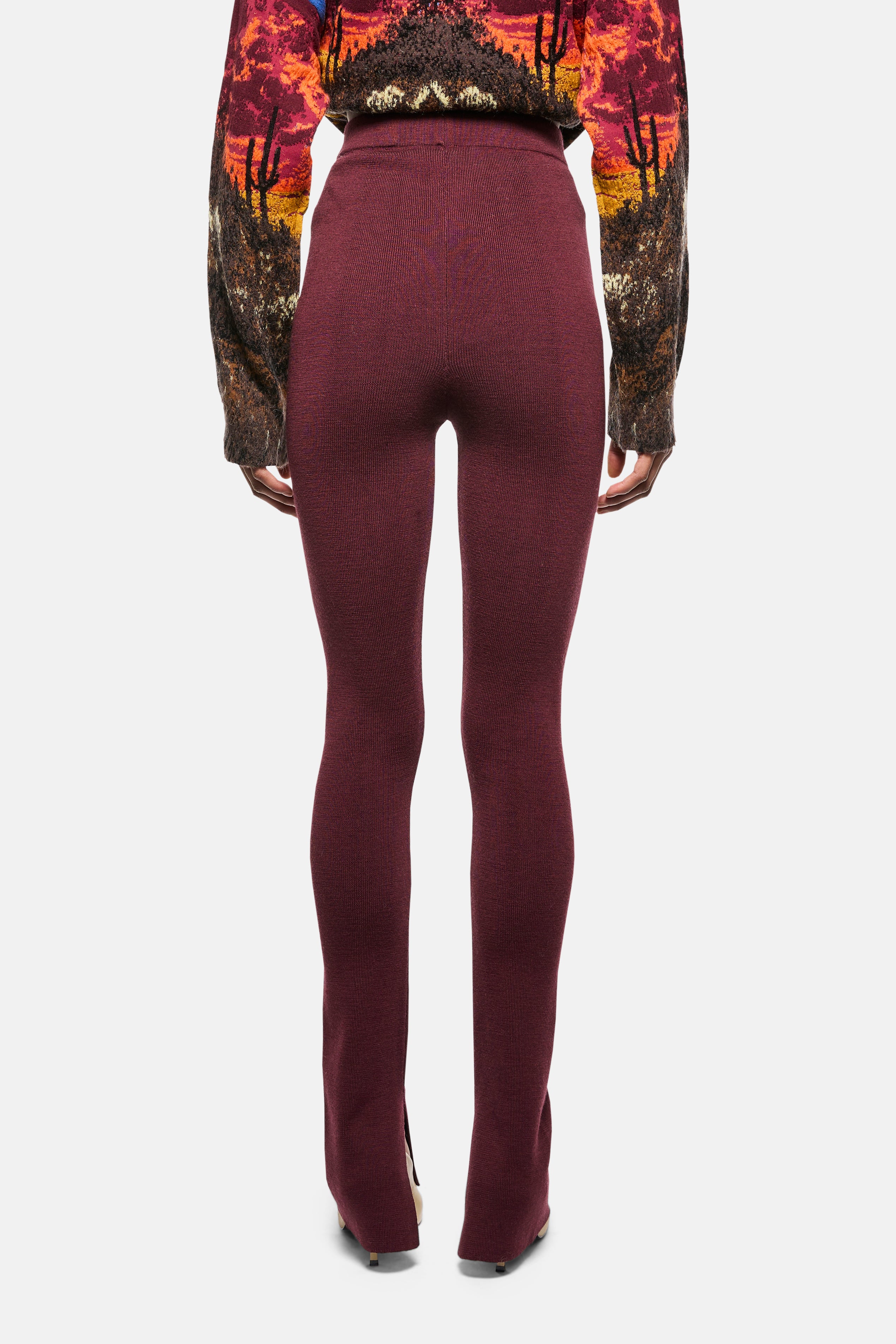 Pantaloni flared in lana extrafine