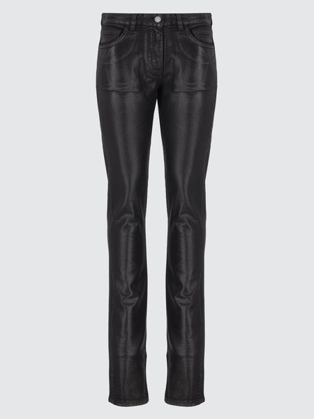 Jeans spalmati effetto pelle