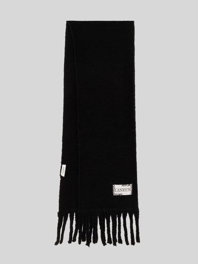 SCARF IN SOFT TEXTURED YARN