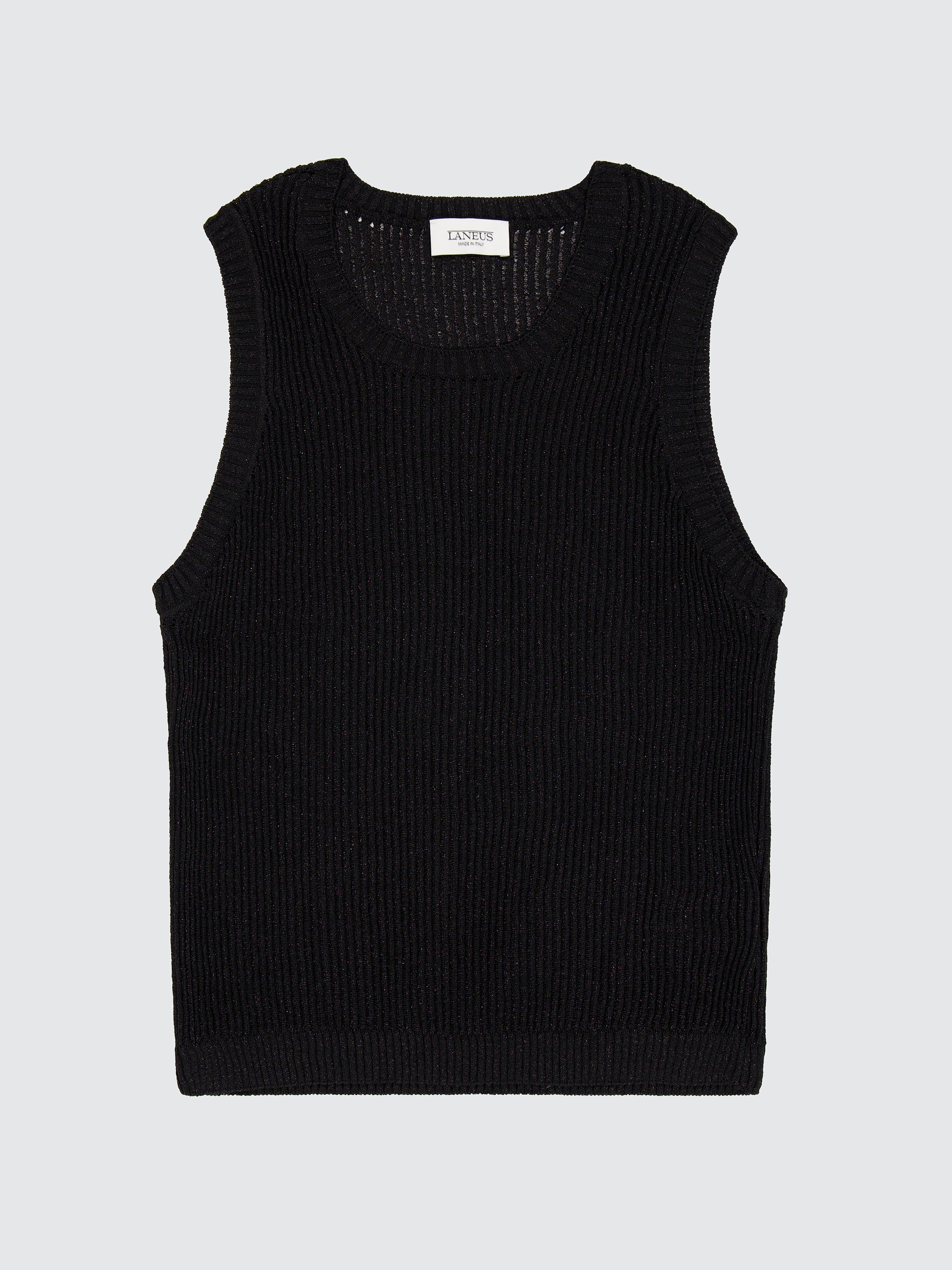 Knitted vest